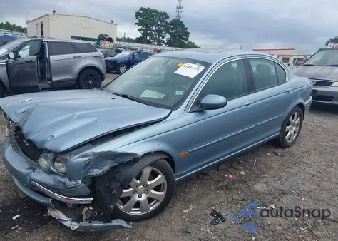 2004 Jaguar X-Type 3.0 z USA, uszkodzony, nr VIN SAJEA51C94WD98065
